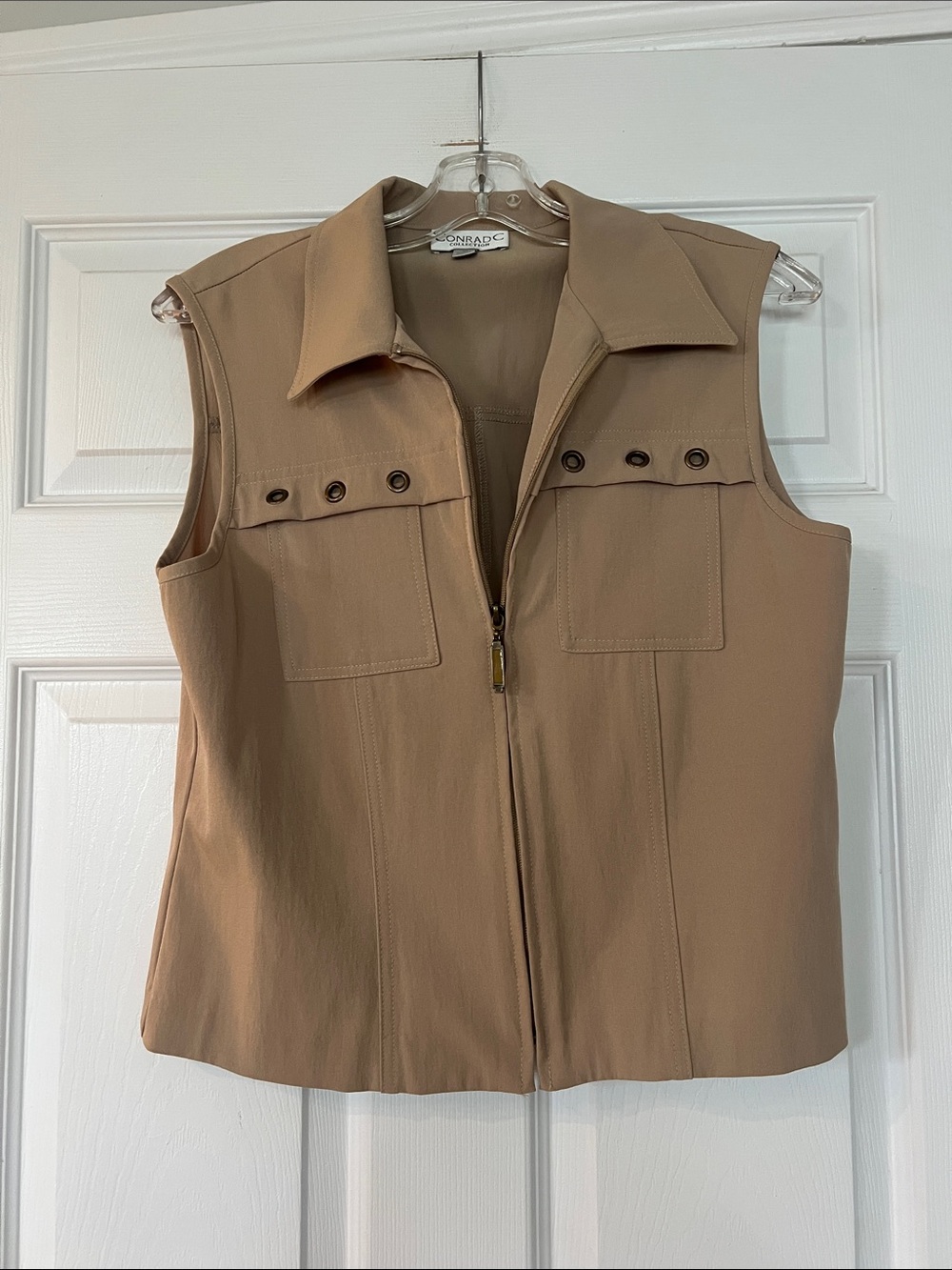 Conrad C. Sleeveless Zip Vest in Tan